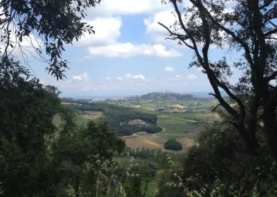 hillside view of Tuscany region
